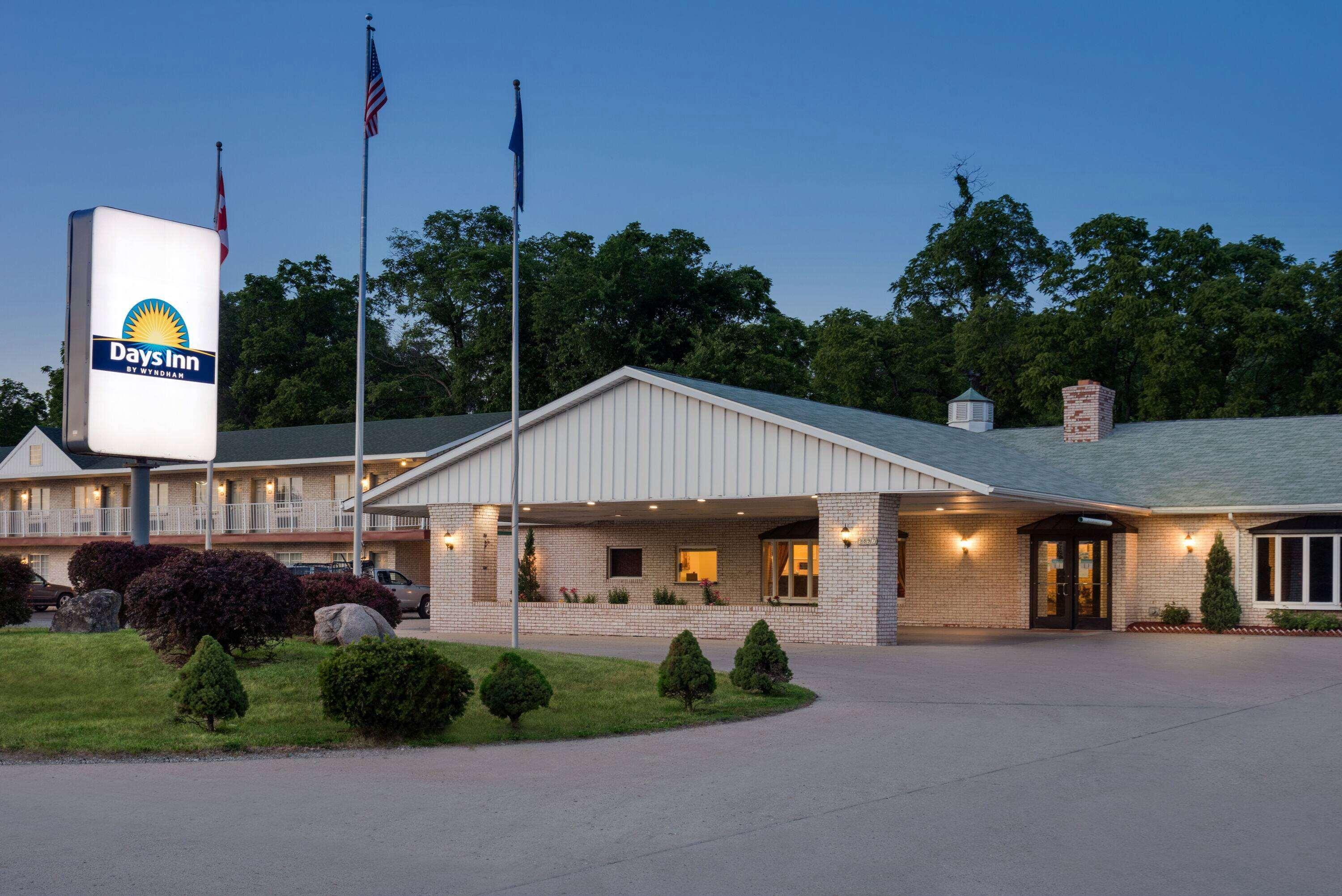 Days Inn By Wyndham Whitmore Lake Exterior foto